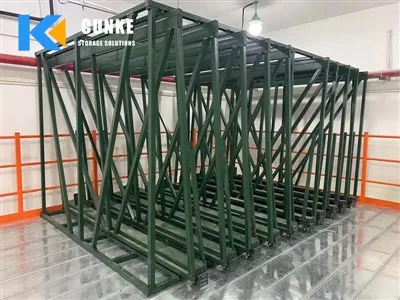 Scaffale in lamiera verticale
